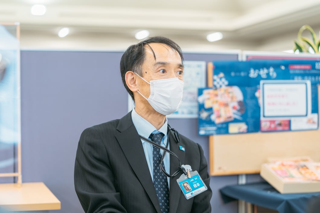 ただの効率化で終わらない新しい働き方と付加価値創造を目指して｜本部・店舗間のコミュニケーション課題を解決
