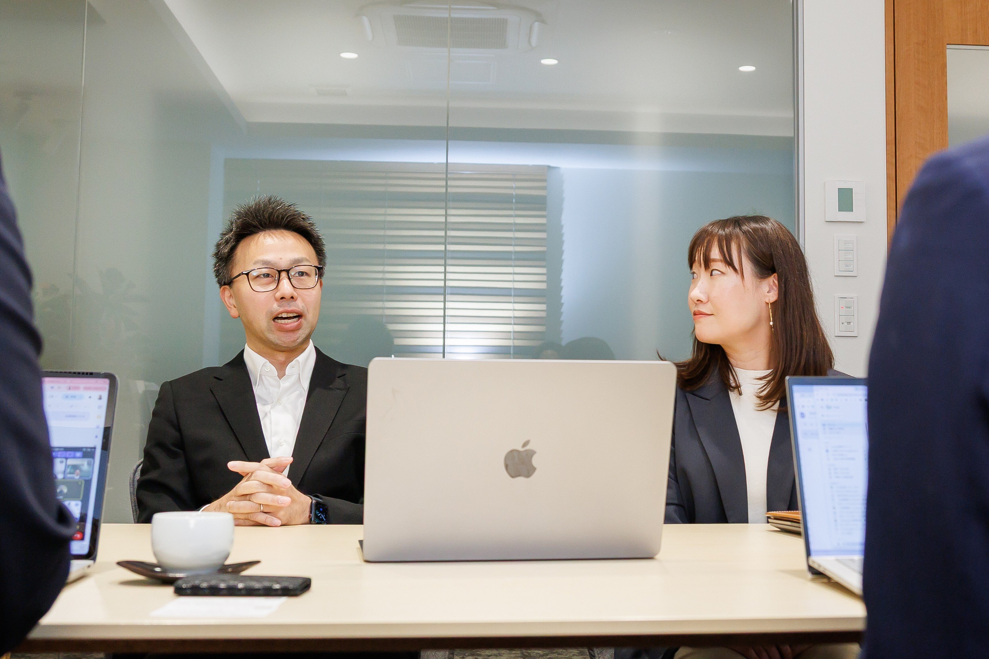 yitUFBkrYvHjEfL6SCEDjUfDz1NhZot8